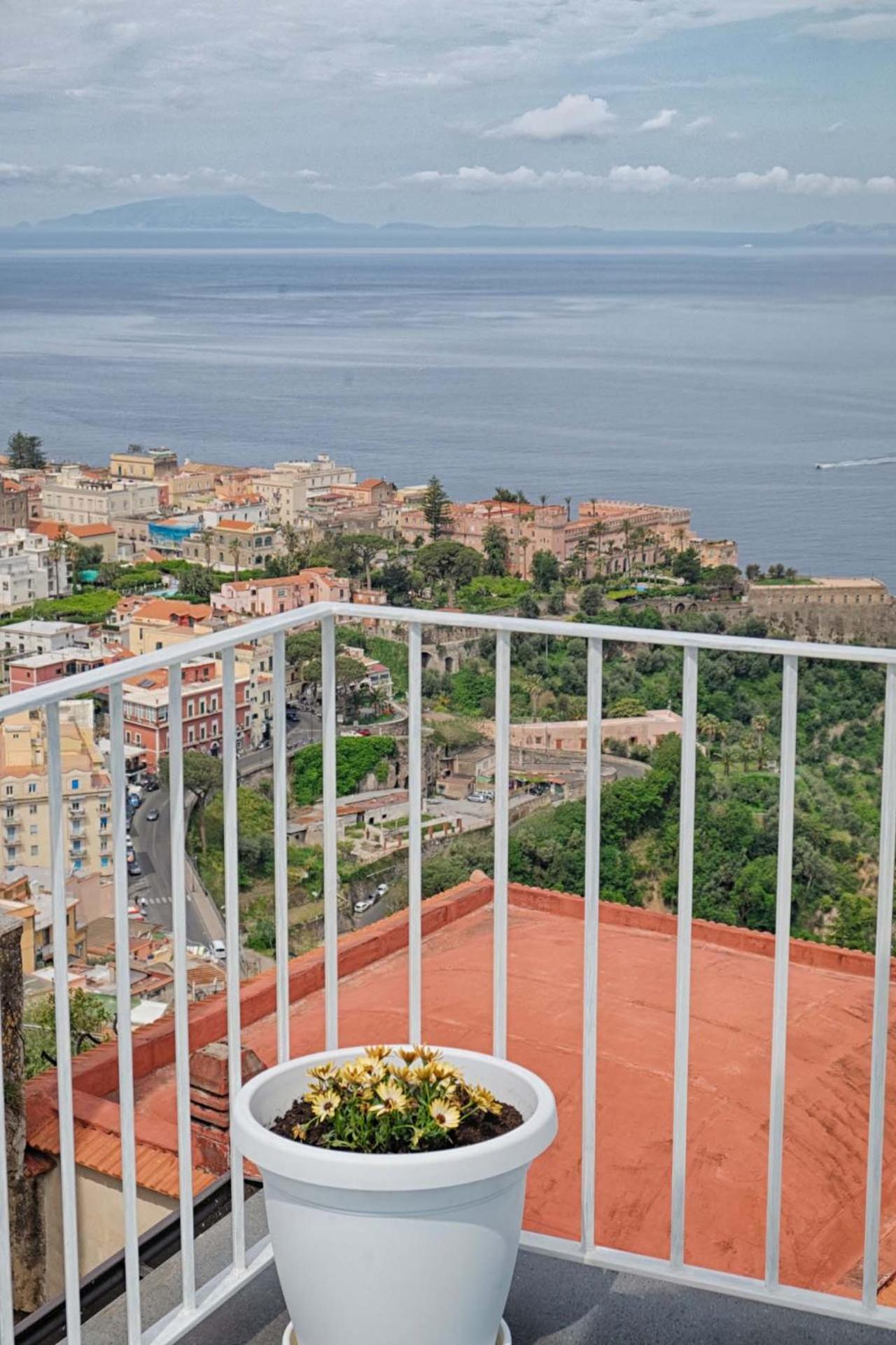 Casa Mareluna Vico Equense Zimmer foto